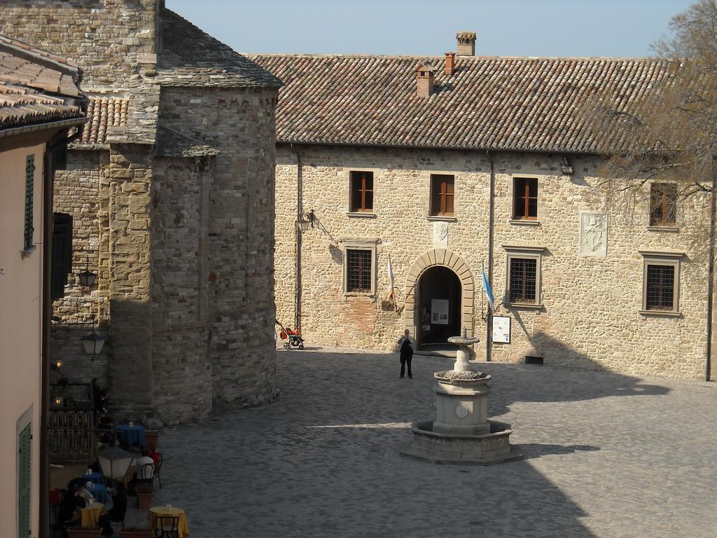 Arcobaleno Hotel San Leo Exterior photo